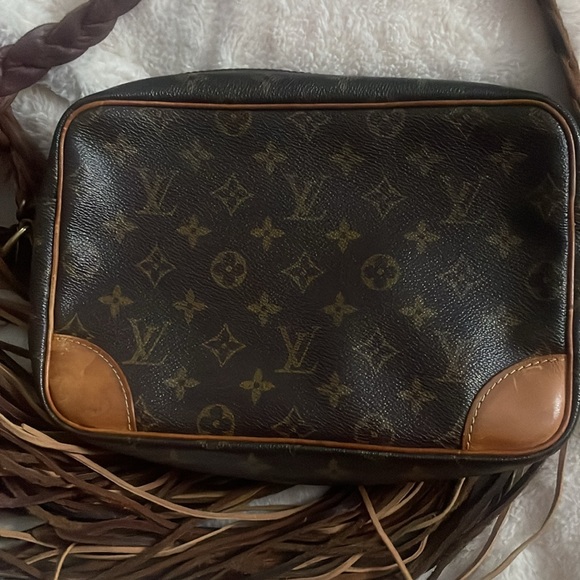 Vintage Louis Vuitton by Vintage Boho Bags - Picture 5 of 12